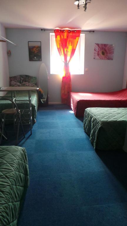 Hotel Le Gambetta Carmaux Habitación foto
